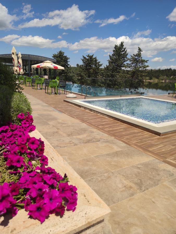 Glorius Hotel Veles Eksteriør billede
